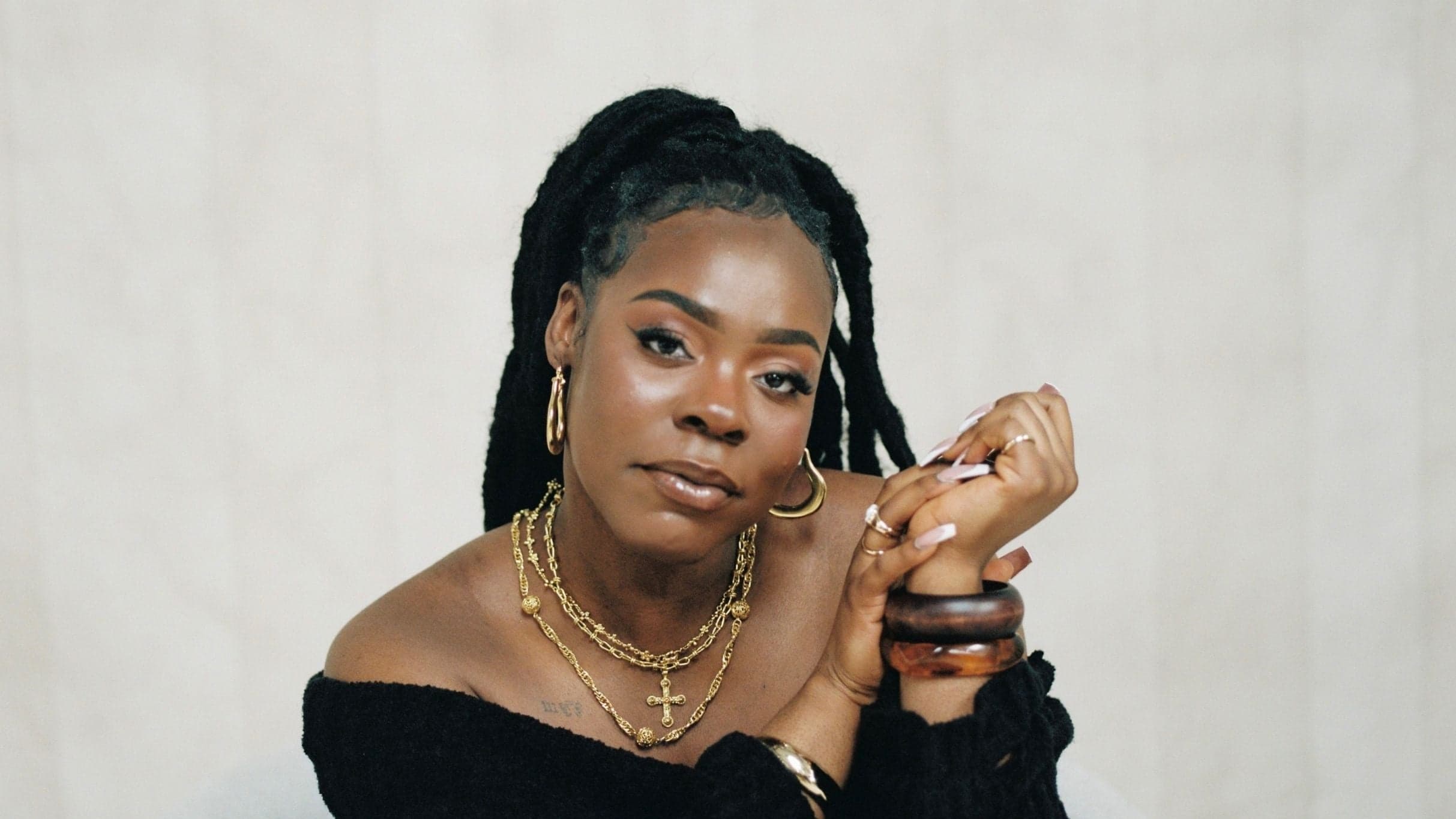 Listed Live & Soul Surge presents Shae Universe