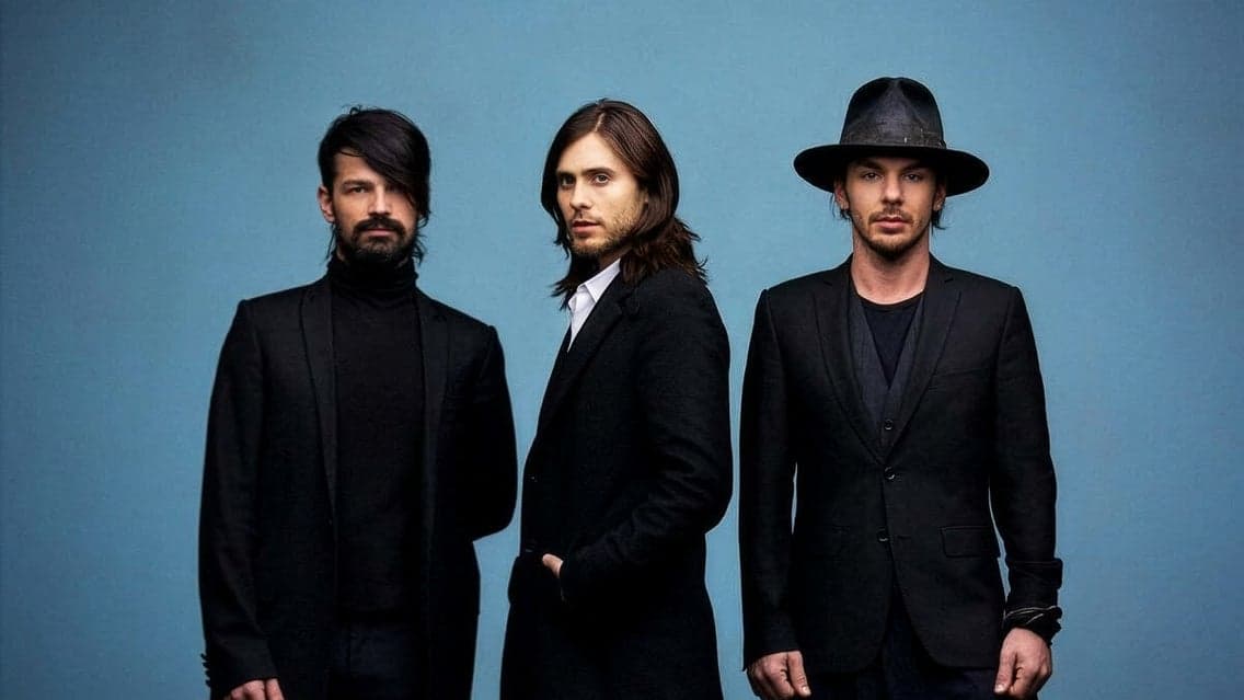 Thirty Seconds to Mars Presents A Beautiful Lie vs This Is War