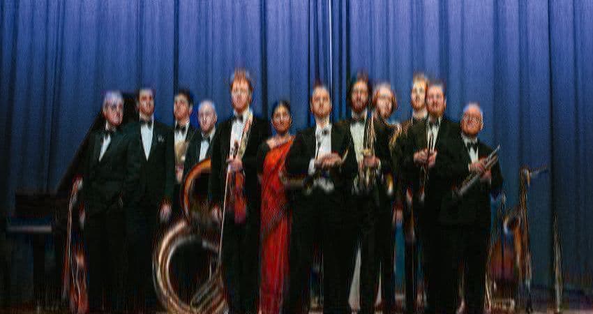 Ewan Bleach & The Fleeting Paradise Orchestra